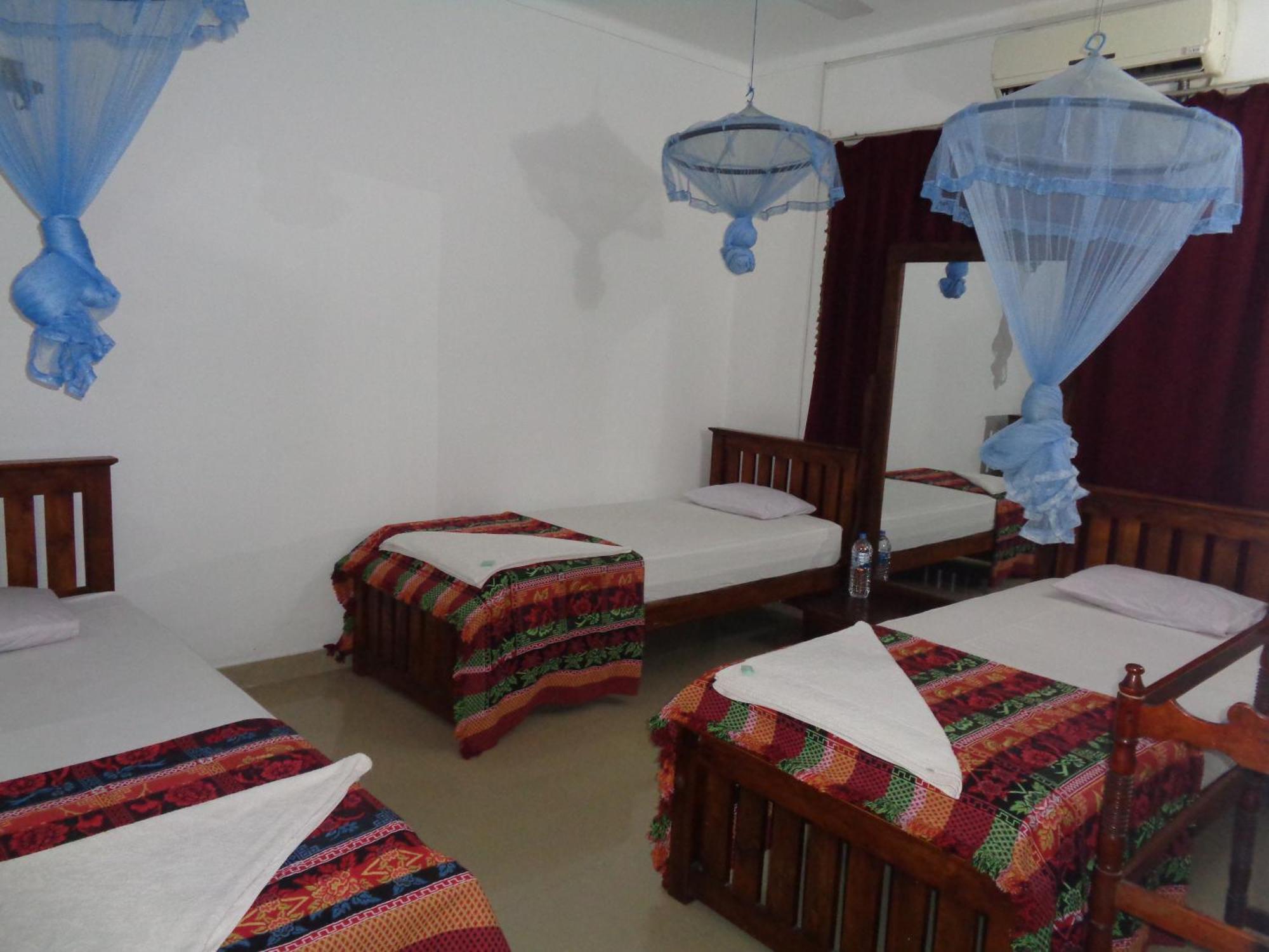Saranga Holiday Inn Wellawaya Zewnętrze zdjęcie