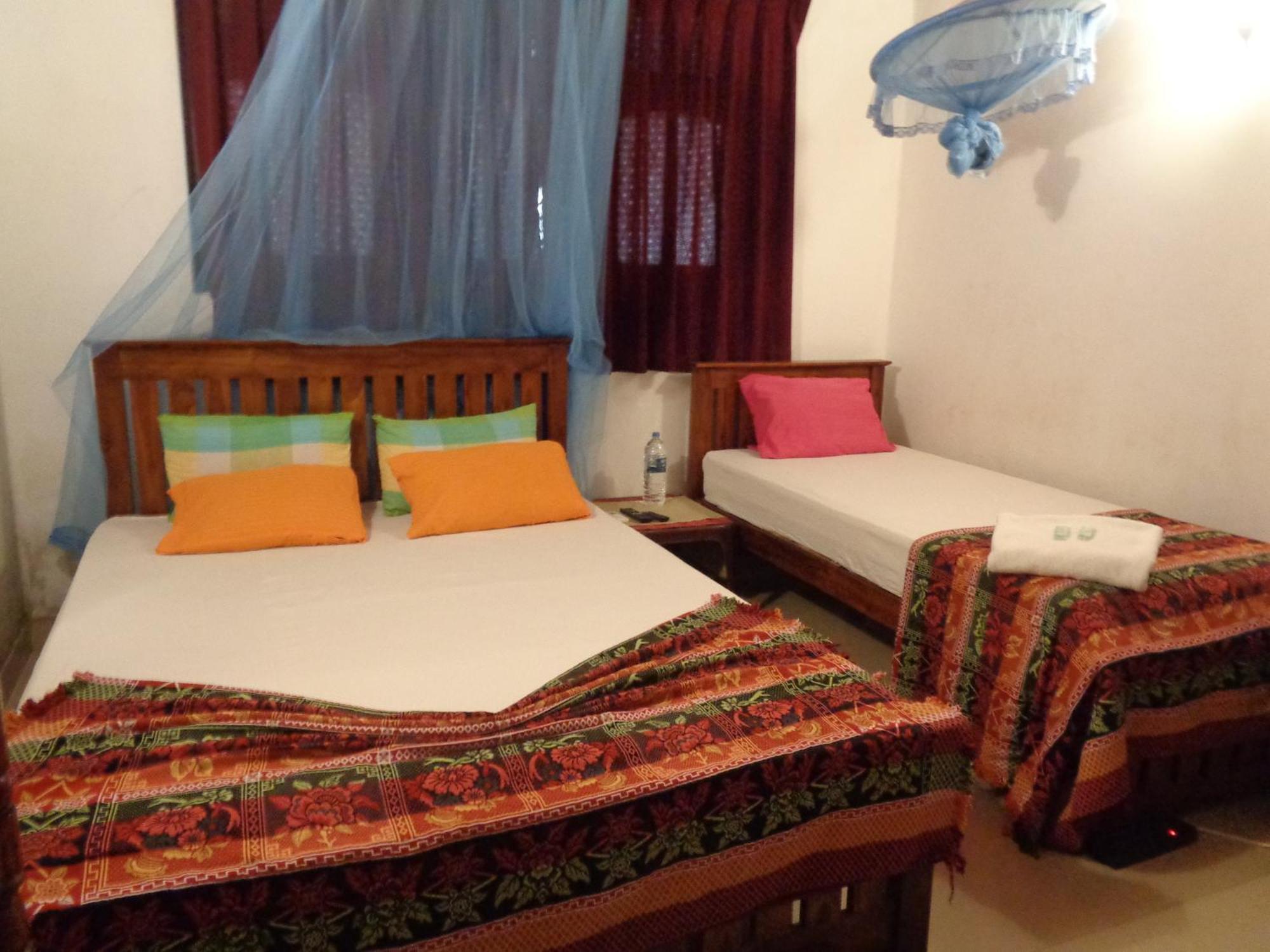 Saranga Holiday Inn Wellawaya Zewnętrze zdjęcie