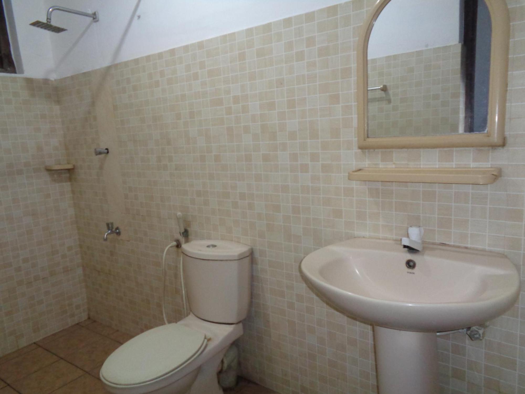 Saranga Holiday Inn Wellawaya Zewnętrze zdjęcie